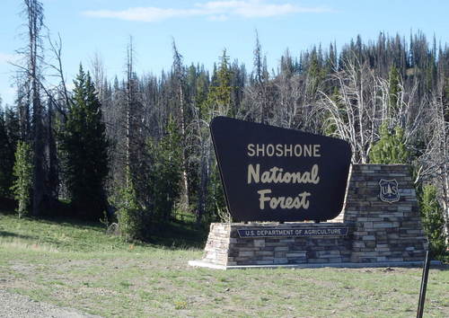 GDMBR: Entering Shoshone National Forest (from Bridger-Teton National Forest).
